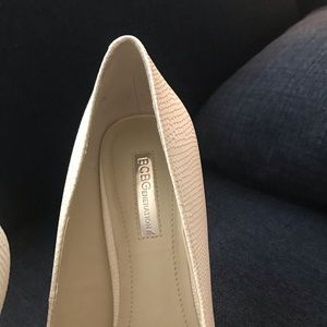 BCBG Shoes - BCBG White Pumps- Never Worn BCBG Shoes - BCBG White Pumps- Never Worn